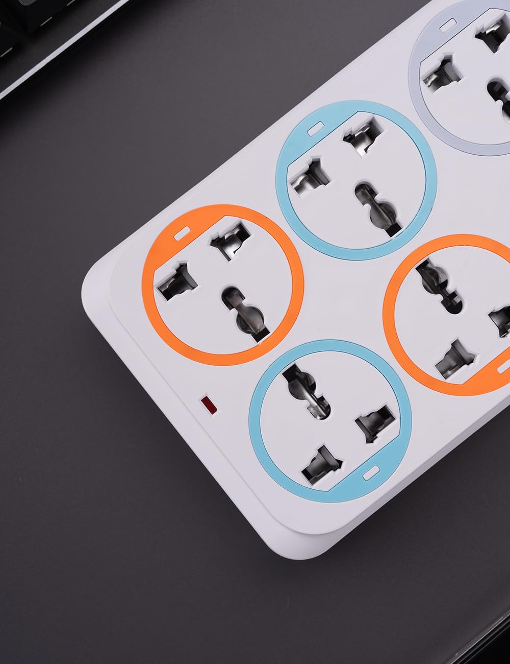 ZUCUR Smart Power Strip with USB Ports | Multi-Plug Extension Board (10A 1800W)